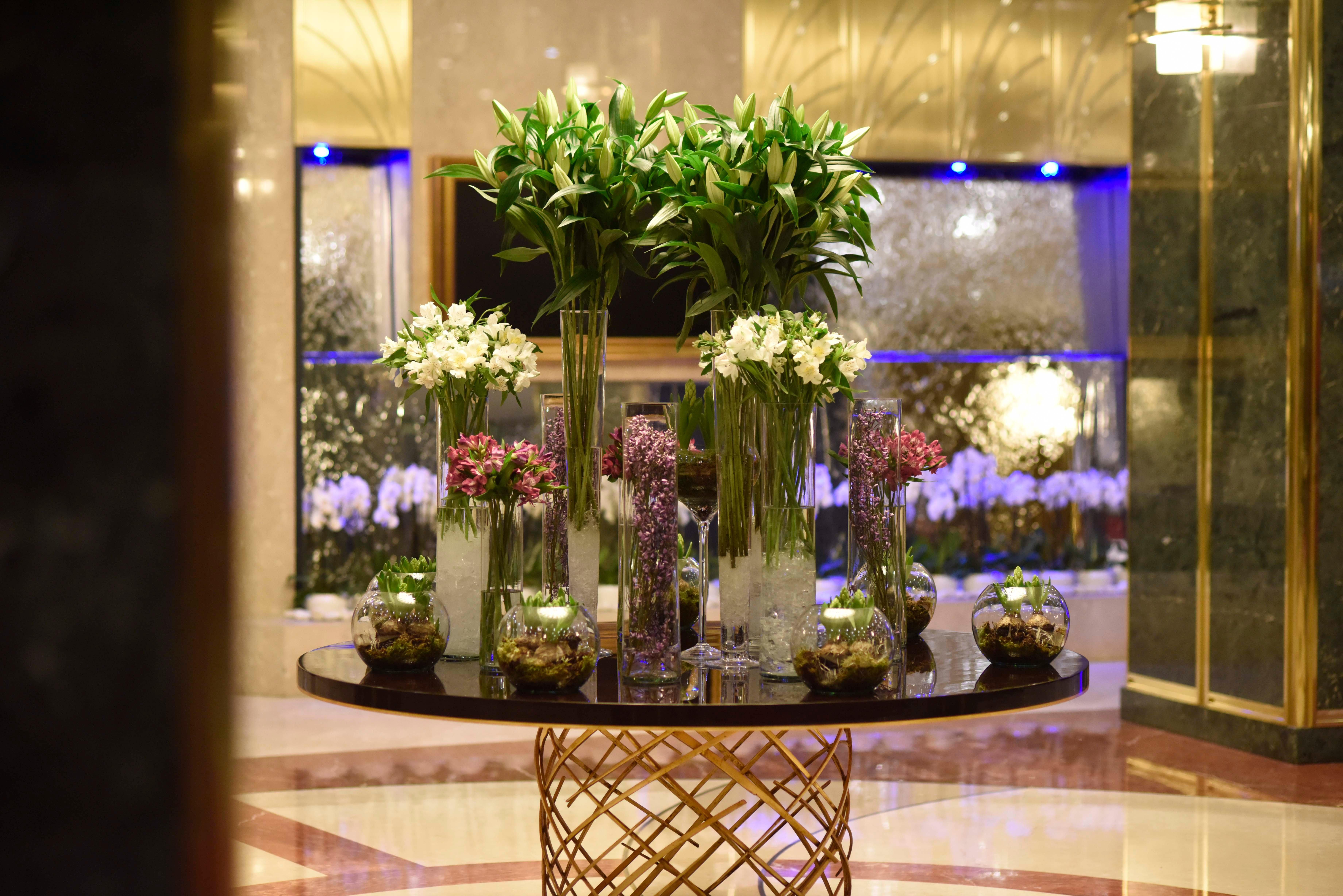 Grand Hotel Bucureşti Exterior foto The lobby of the hotel