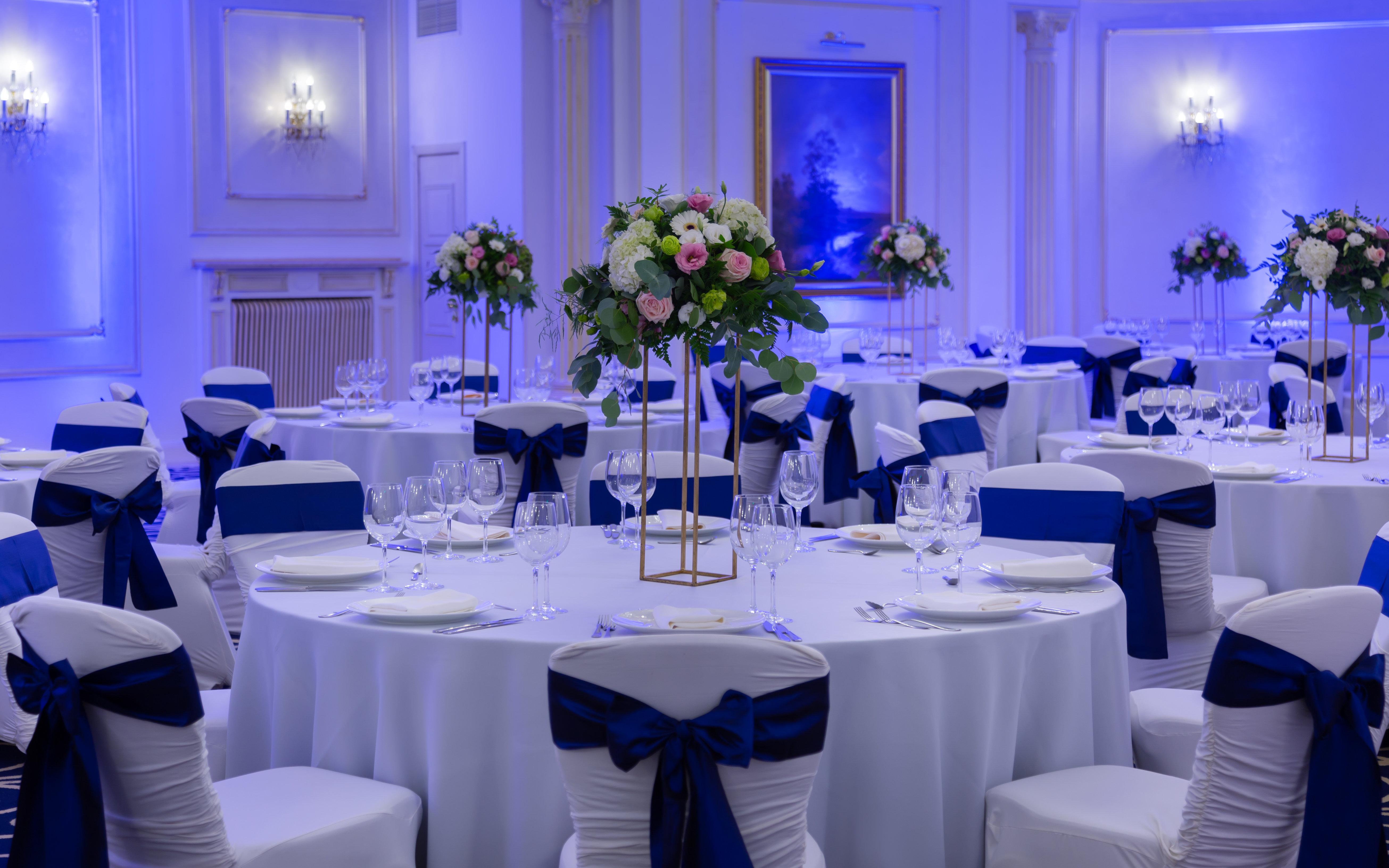 Grand Hotel Bucureşti Exterior foto The ballroom at the hotel