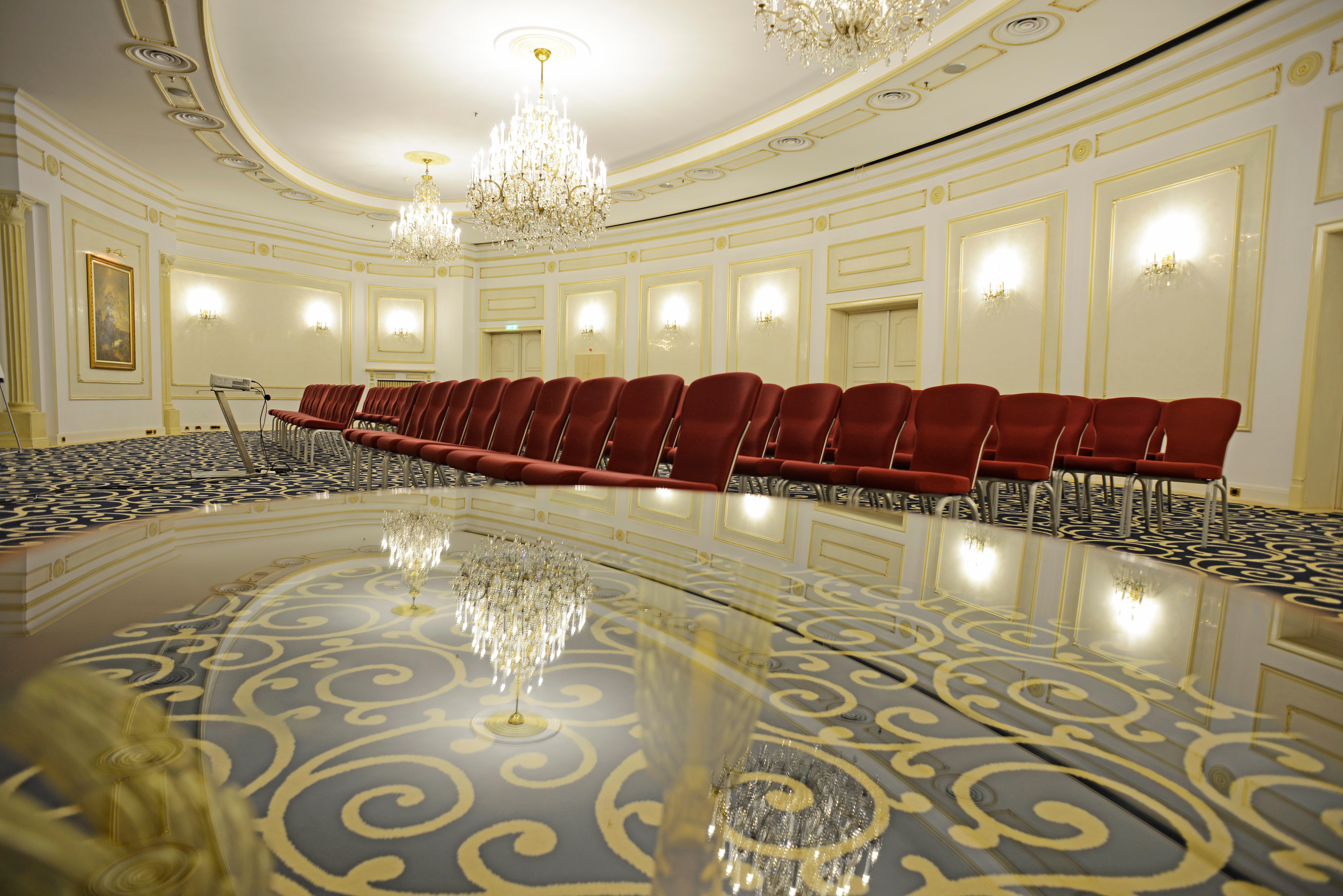 Grand Hotel Bucureşti Exterior foto The ballroom