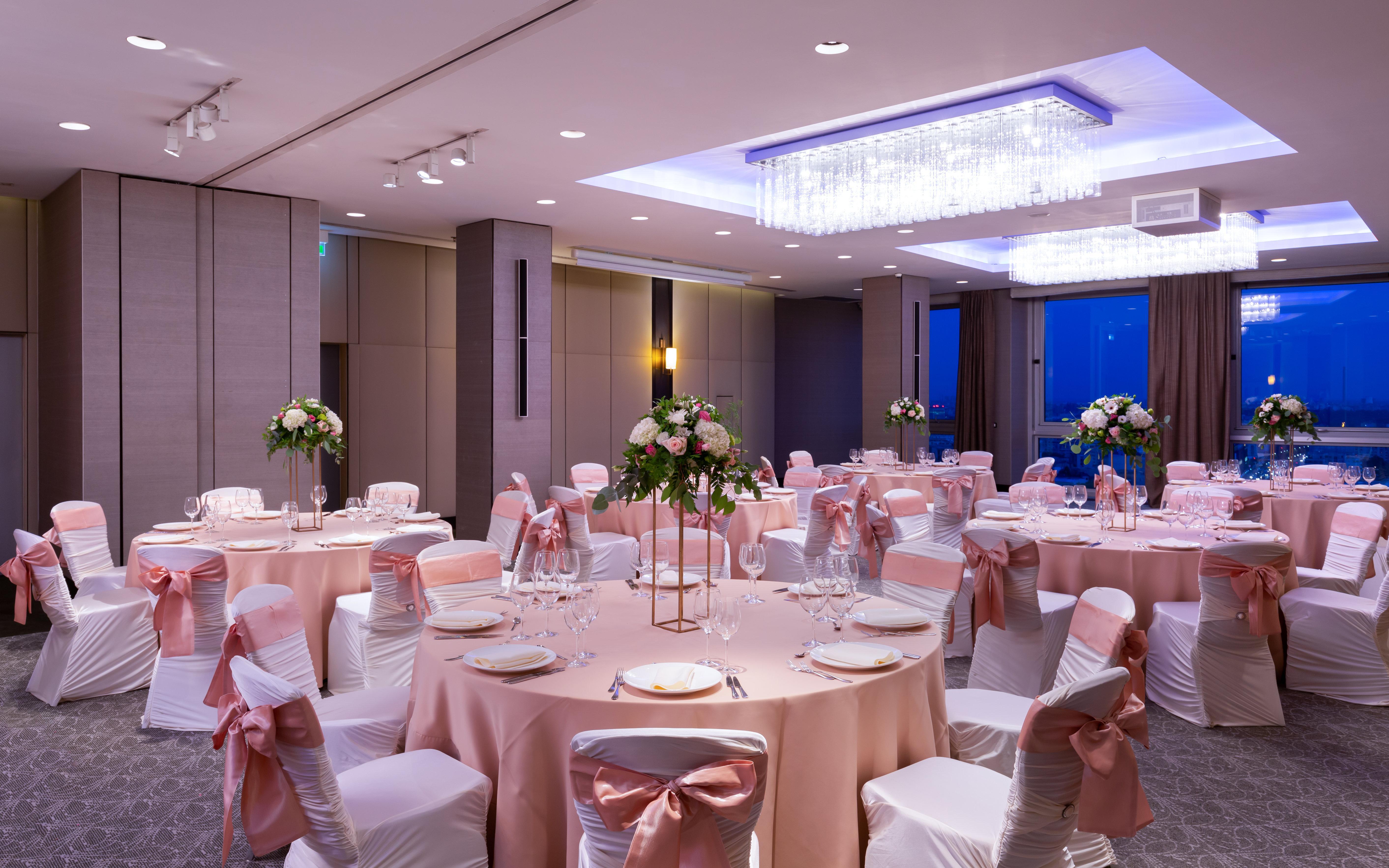 Grand Hotel Bucureşti Exterior foto The ballroom