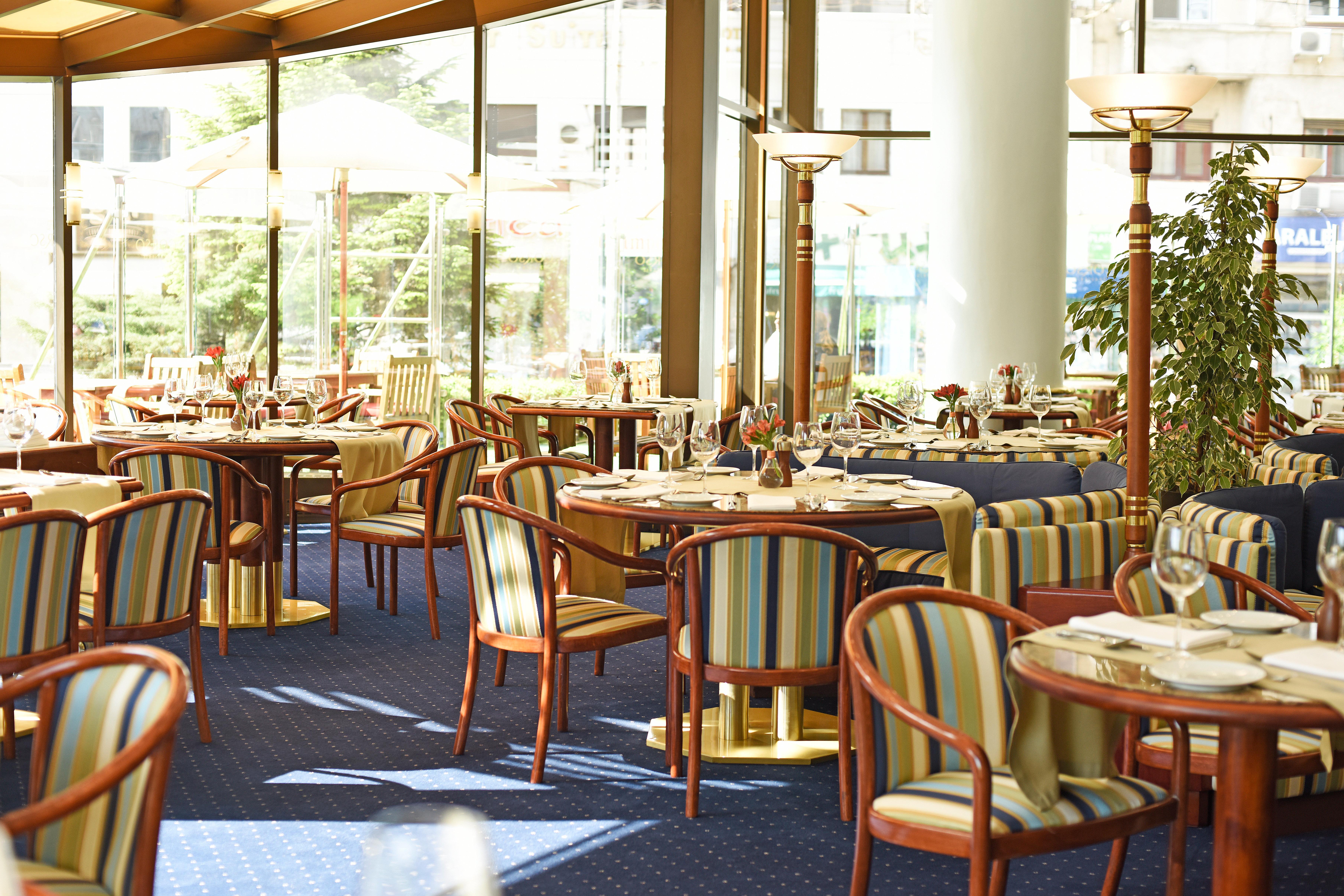 Grand Hotel Bucureşti Exterior foto Restaurant